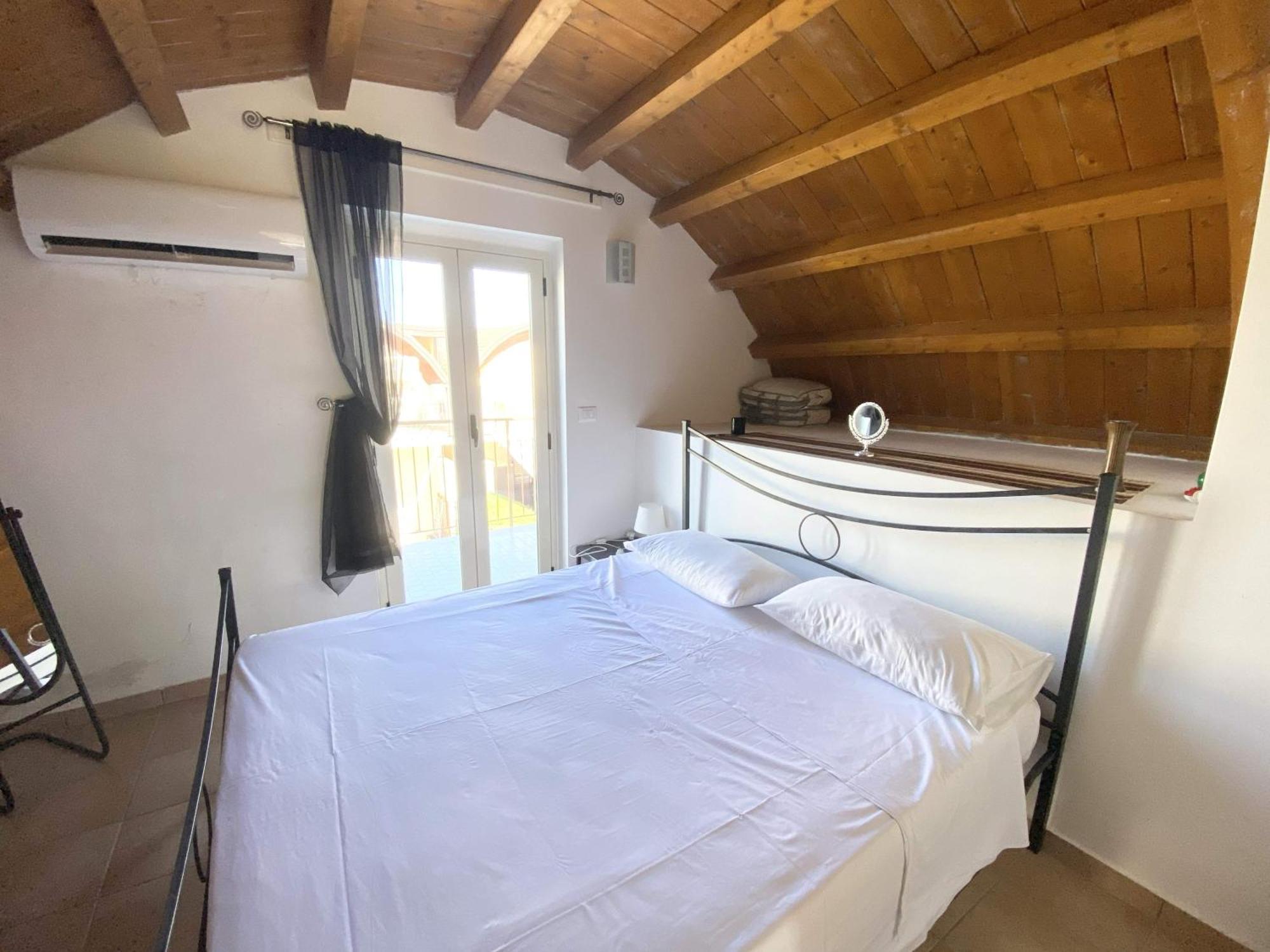 Ferienhaus Isca Calabretta M2 *